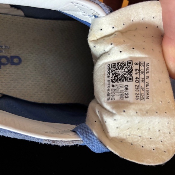 Blue Adidas Gazelle sneakers - Picture 5 of 5